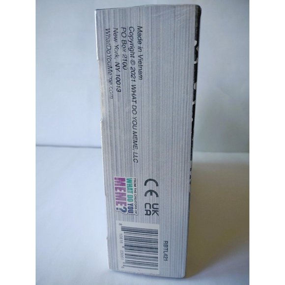 Fill in the Blanks Party Card Game by What Do You Meme? Create! Sealed! New! - Picture 6 of 6